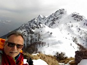 35 Vista sul Passo di Grialeggio e verso il Cancervo